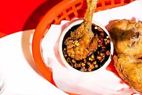 Courtyard By Marriott Melbourne Flagstaff Gardens