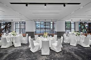 Courtyard By Marriott Melbourne Flagstaff Gardens