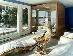 Lucky Stone Retreat - Private Beach & Acadia View