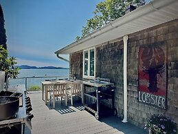 Lucky Stone Retreat - Private Beach & Acadia View