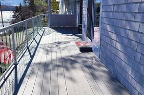 Lucky Stone Retreat - Private Beach & Acadia View
