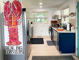 Lucky Stone Retreat - Private Beach & Acadia View