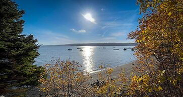 Lucky Stone Retreat - Private Beach & Acadia View