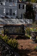 134 Prince - Luxury Boutique Hotel