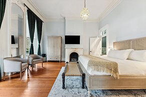 Bellwether House