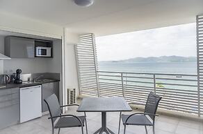 B&B HOME Fort de France Marina