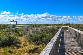 Pelicans Point
