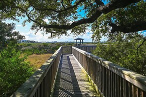 Pelicans Point