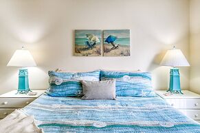 Ocean and Racquet 8110