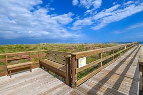 Ocean and Racquet 8110