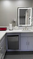 Omeo Suites