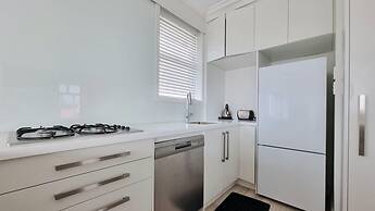 Gorgeous Apt Panoramic Views