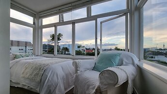 Gorgeous Apt Panoramic Views