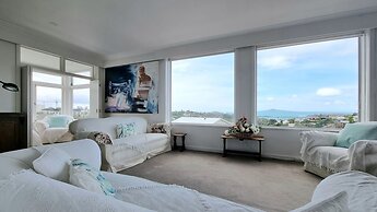 Gorgeous Apt Panoramic Views