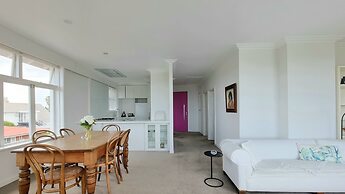 Gorgeous Apt Panoramic Views