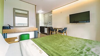 Jeju the Oceanhill Pension