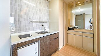 Jeju the Oceanhill Pension