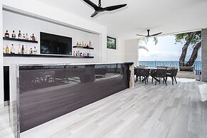 Onyx by Blue Sky Luxury