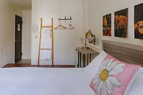 Mountain Traveler Inn