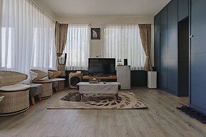 Mountain Traveler Inn