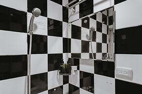 Mountain Traveler Inn