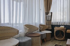 Mountain Traveler Inn