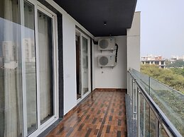 Perch Service Apartment-MG Road