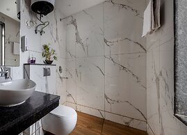 Perch Service Apartment-MG Road