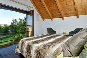 Twin Oasis Retreat With Pool & Spa