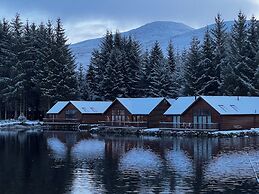 Ptarmigan Lodge