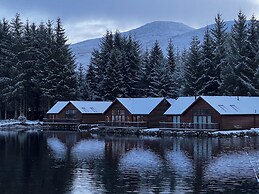 Ptarmigan Lodge