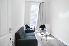 Studio Apartment In Euston