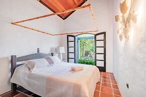 PF20 Casa 3 Quartos a 50m Praia do Forte