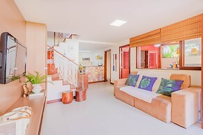 IT27 Village 3 Suítes Pé na Areia