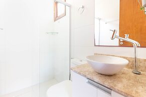 IT27 Village 3 Suítes Pé na Areia