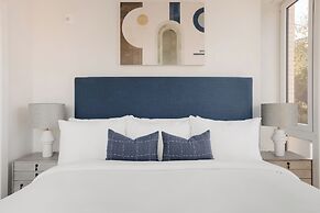 Reside Navy Yard, a Wyndham Residence