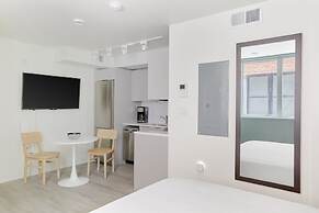 Reside Navy Yard, a Wyndham Residence