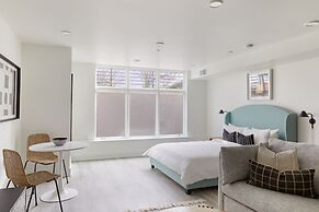 Reside Navy Yard, a Wyndham Residence