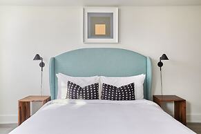 Reside Navy Yard, a Wyndham Residence