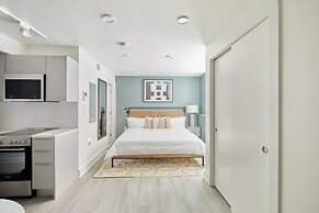 Reside Navy Yard, a Wyndham Residence