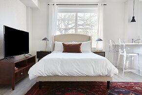 Reside Navy Yard, a Wyndham Residence