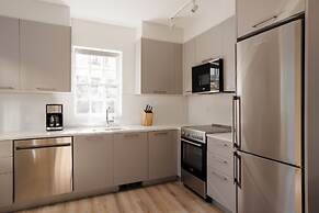 Reside Navy Yard, a Wyndham Residence