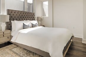 Reside Navy Yard, a Wyndham Residence