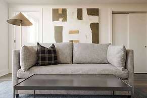 Reside Navy Yard, a Wyndham Residence