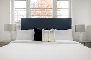 Reside Navy Yard, a Wyndham Residence