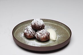 Hotel Reykjavik Saga