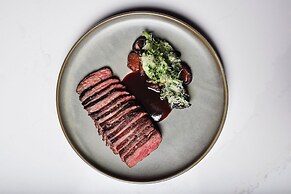 Hotel Reykjavik Saga