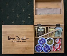 River Rock Inn B&B - Adults Only