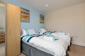 Park Place Court - Close to Town Centre and Beach