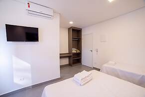 Cadiz Pousada e Lazer